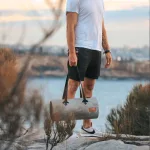 Kompaktowa wodoodporna torba na sport i podróż – Zulupack® Yoggy 16L IP65 szary/camel