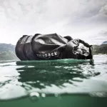 Plecak wodoodporny na SUP, kajak i łódź – Zulupack® Tube 45L IP67 czarny